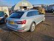Superb B8 (3V) Superb  5Q1971303C