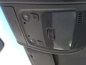 Luce interna per portiera anteriore