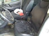 Front seatbelt buckle