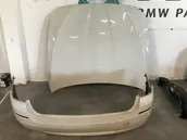 Buses de pulvérisation de lave-glace arrière