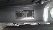 Bouton interrupteur de trappe à essence