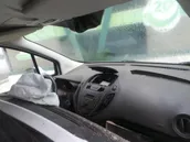 Meccanismo di sollevamento del finestrino anteriore senza motorino