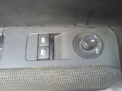 Regulador manual de la ventanilla delantera