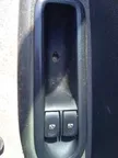 Manualny podnośnik szyby drzwi przednich