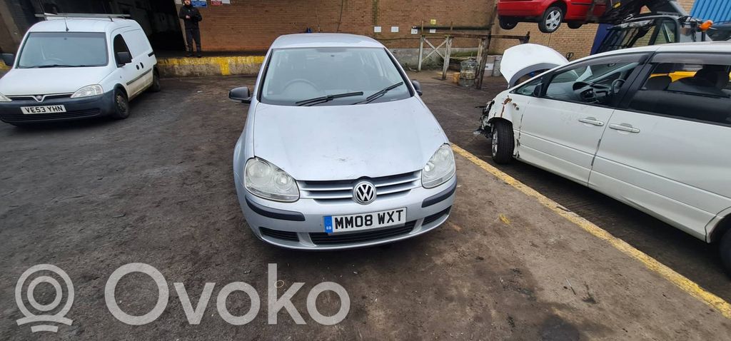 Volkswagen Golf V