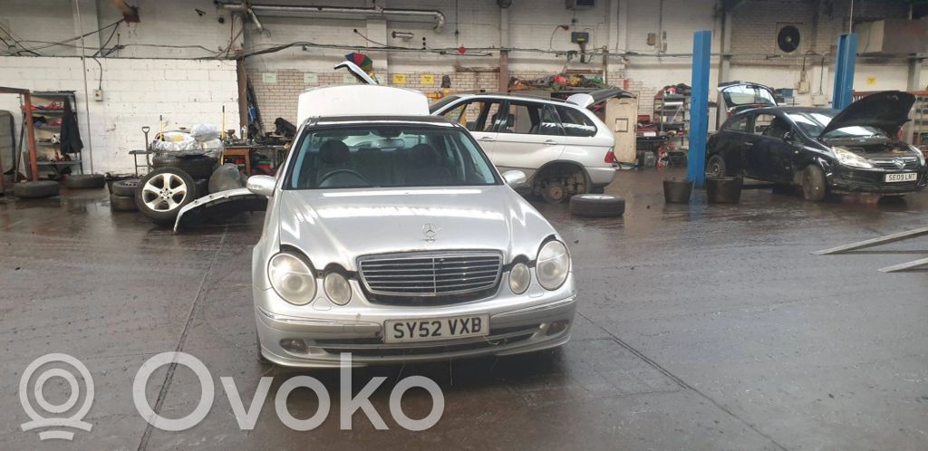 Mercedes-Benz E W211