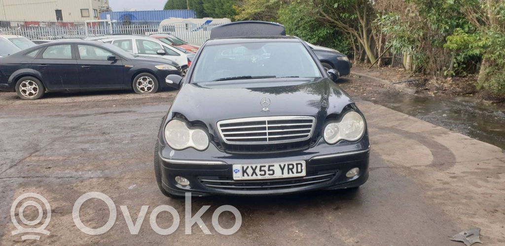 Mercedes-Benz C W203