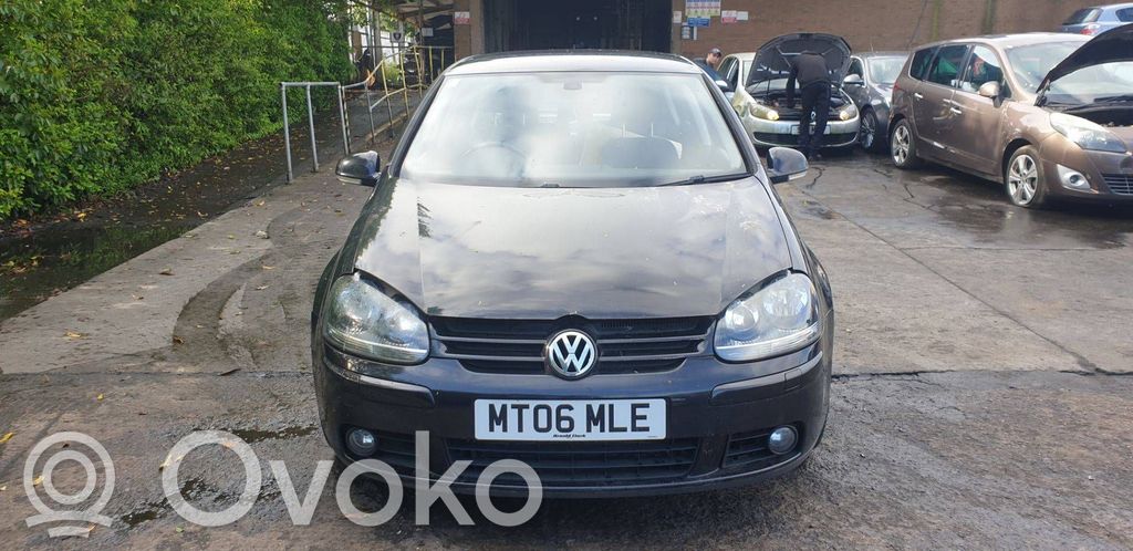 Volkswagen Golf V
