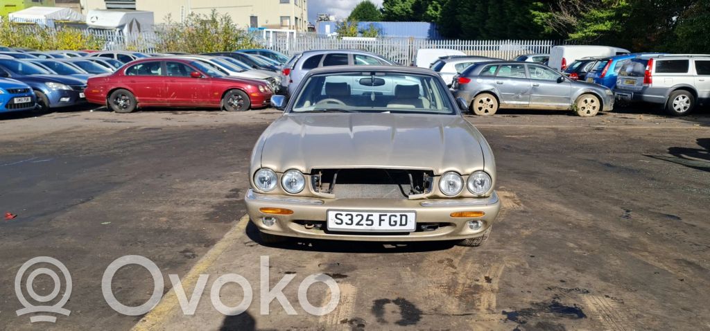 Jaguar XJ X308