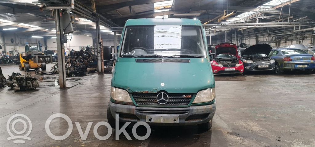 Mercedes-Benz Sprinter W901 W902 W903 W904