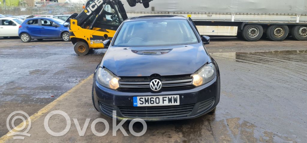 Volkswagen Golf VI