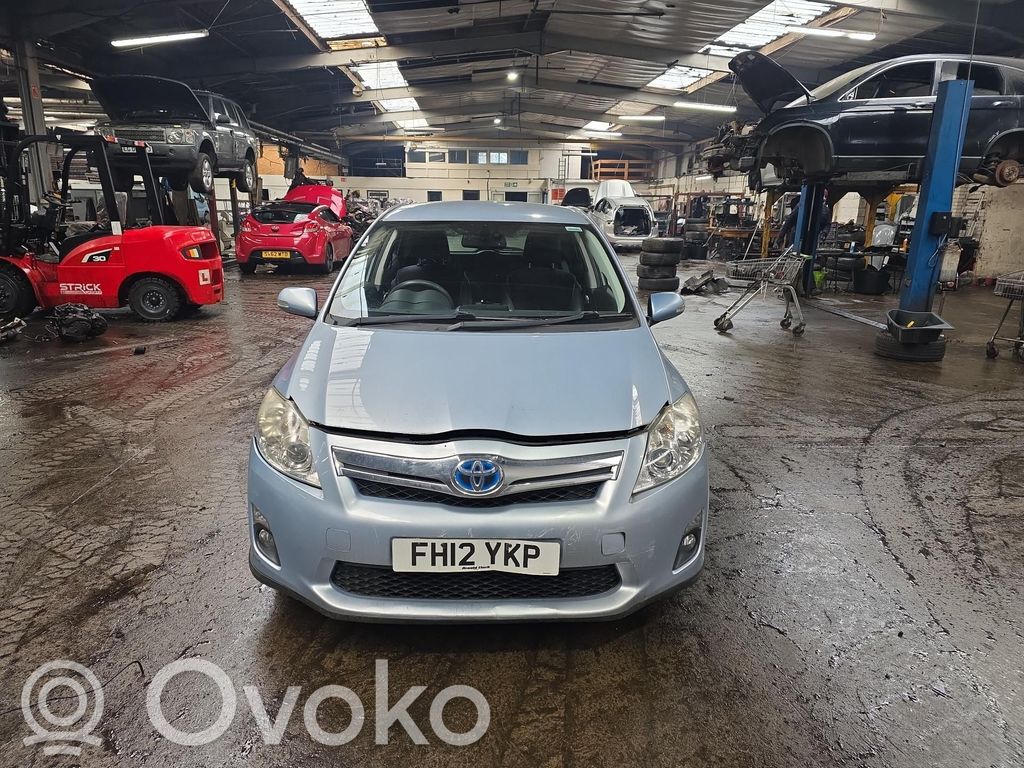 Toyota Auris 150