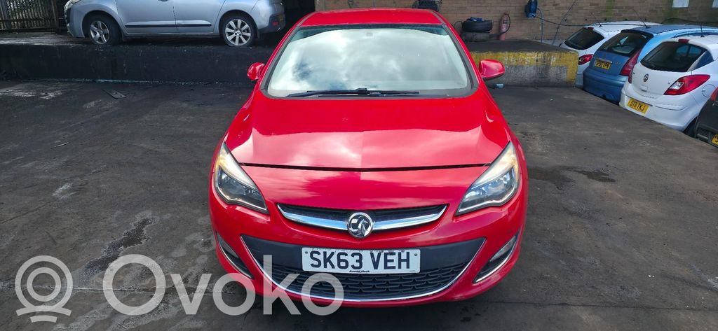 Opel Astra J