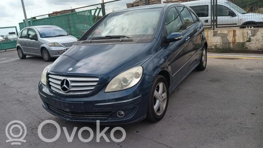 B W245 B-class (W245, W246/W242)  A1698203642