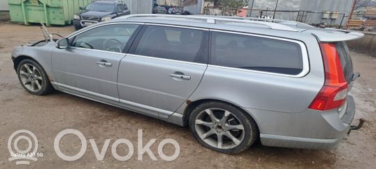 V70 S70, V70, V70 XC  D5244T10