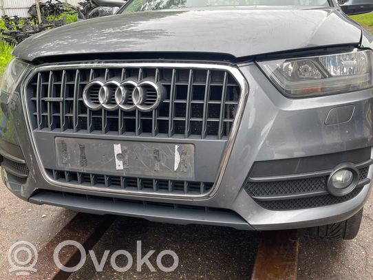 AUDI Q3 8U 2017 Coffre Pièces 8U0861486 23832836