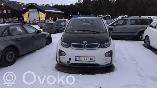 i3 i3  235576