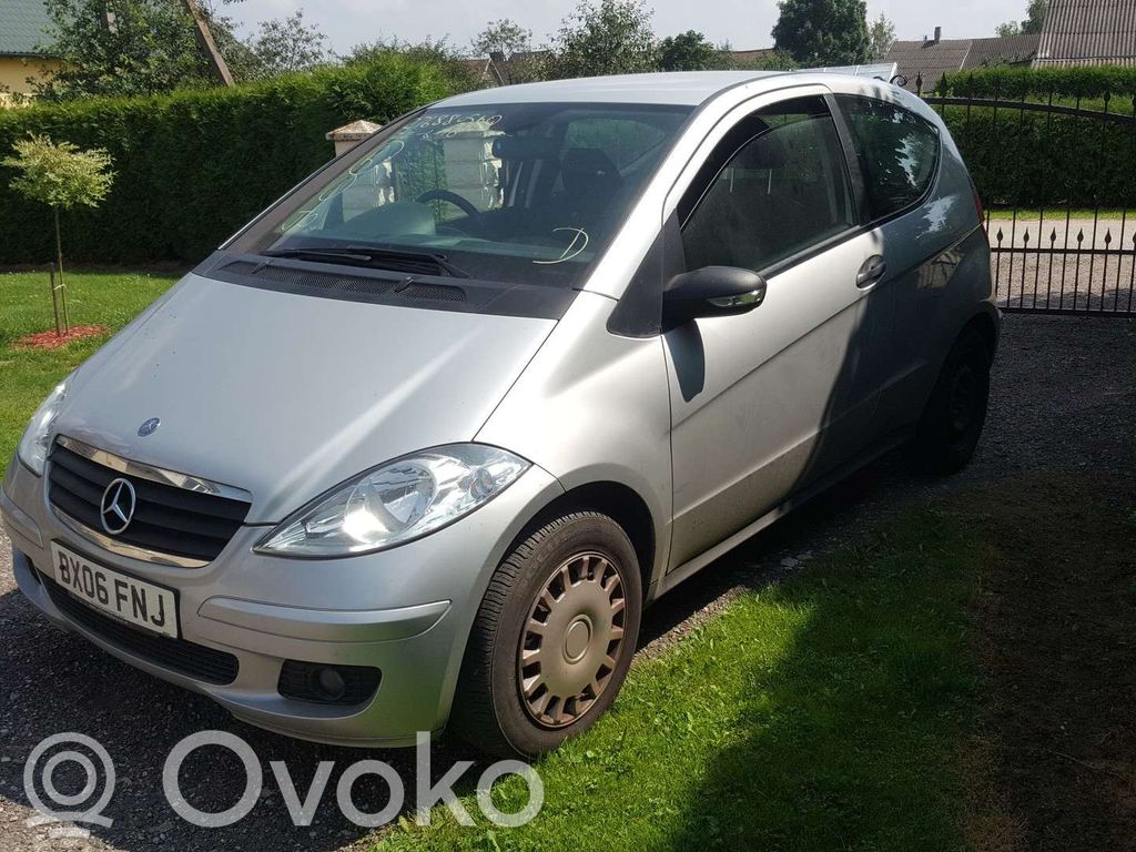A W169 A-class  A1693000404