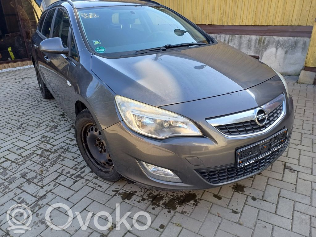 Astra J Astra  13301067