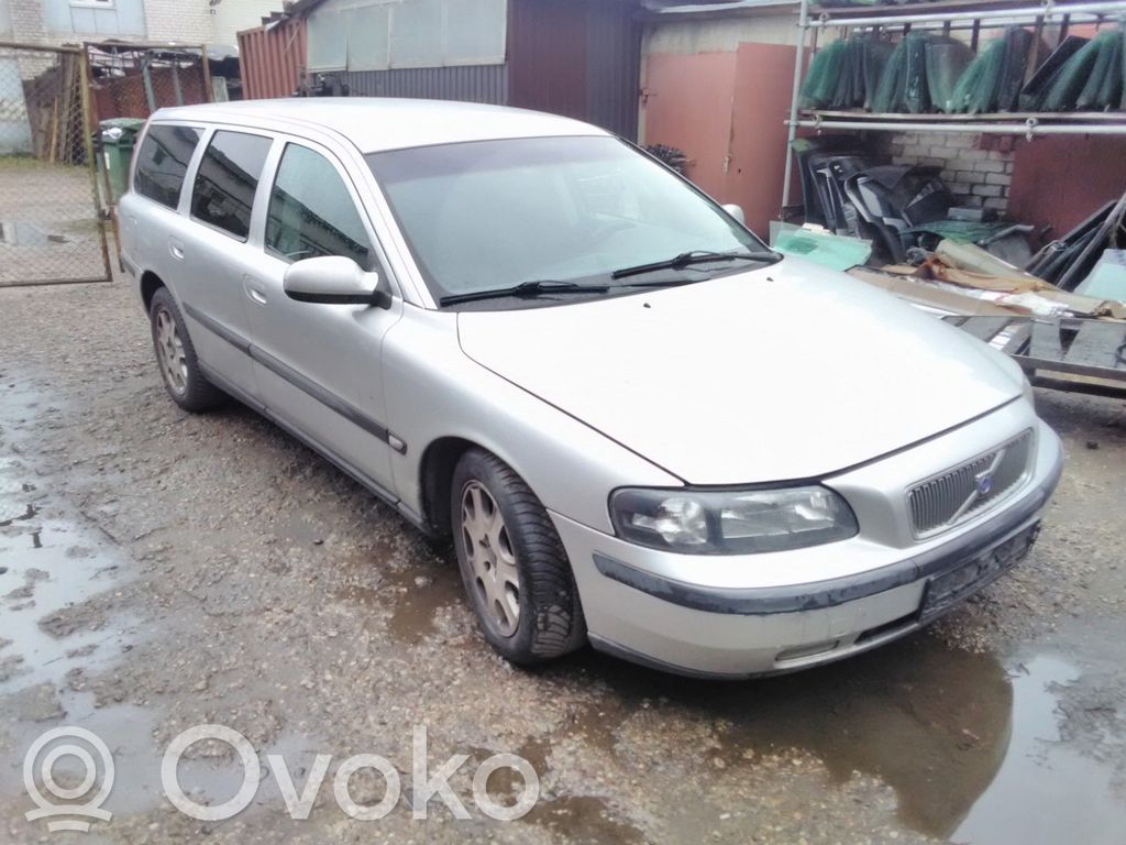 V70 S70, V70, V70 XC  8622365