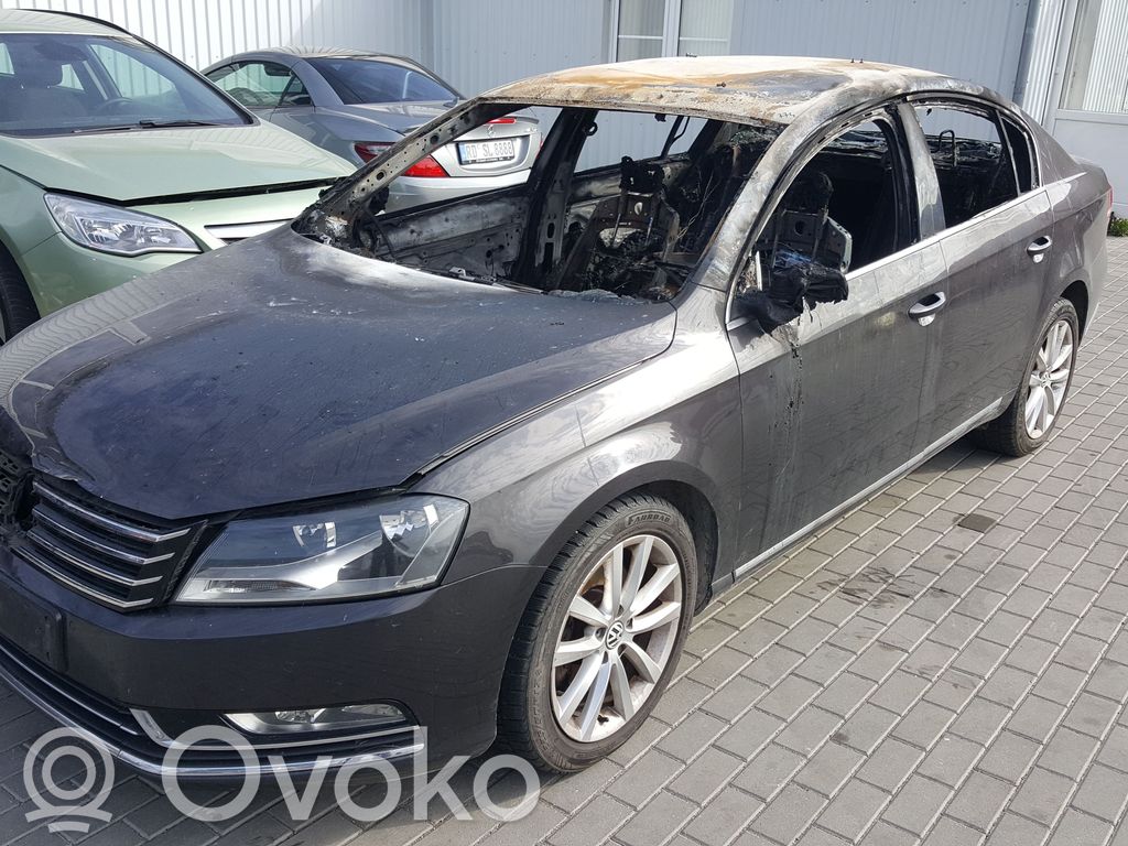 PASSAT B7 Passat  5KD919275