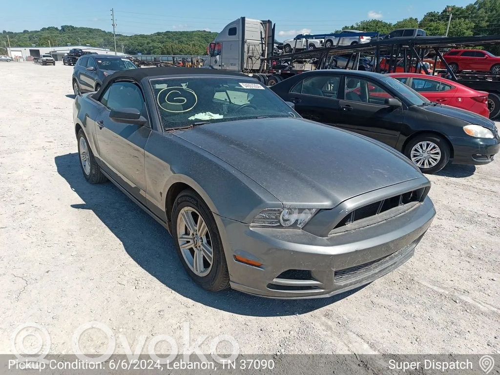 Mustang V Mustang  AR3313D168AC