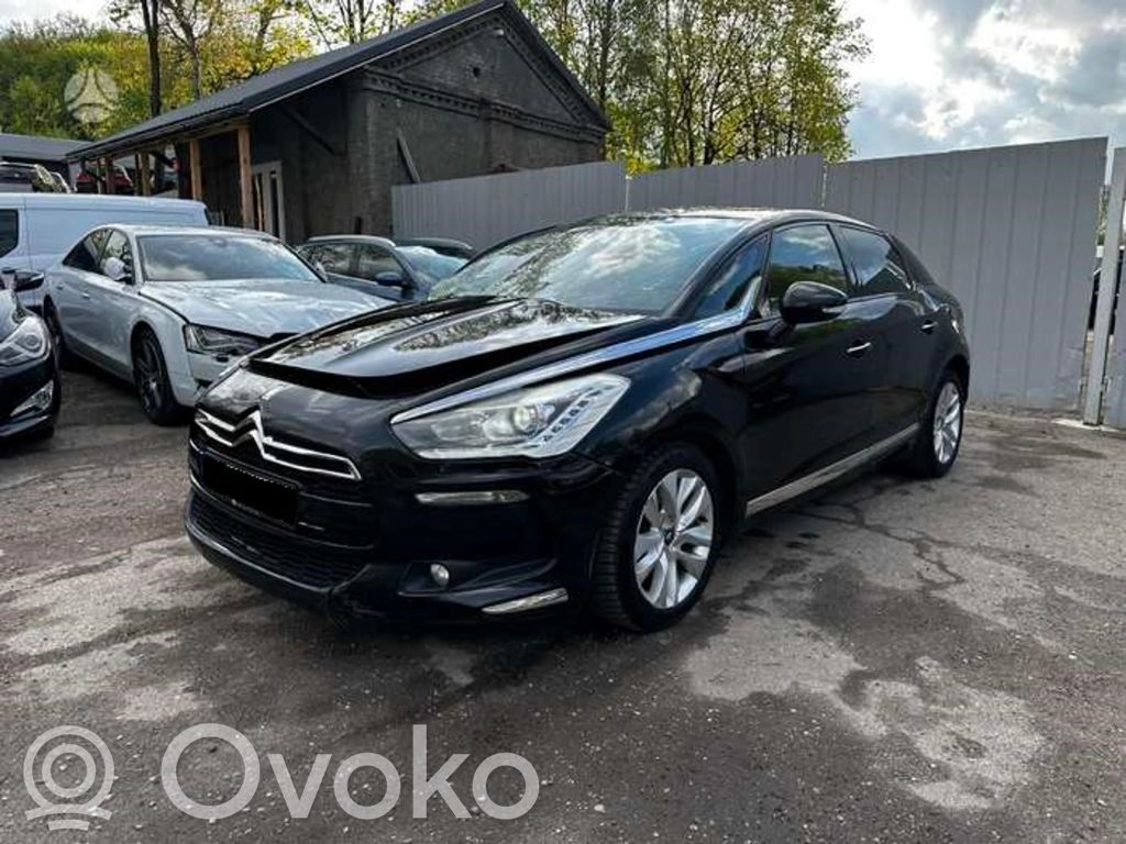 DS5 DS5  DW10CTED4