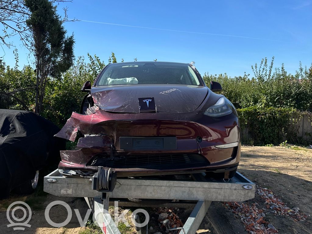 Model Y Tesla Model Y