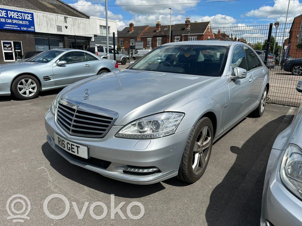 S W221 S-class, AMG (W126, W140, W220, W221, W222)  A2219066500