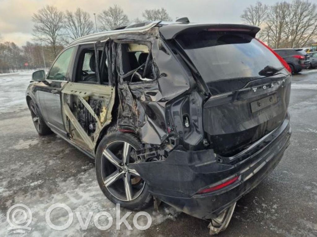 XC90 XC90  31457705