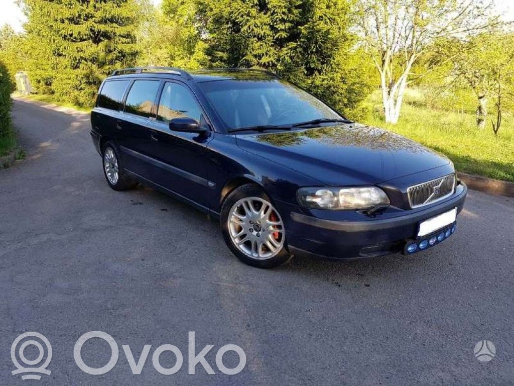 V70 S70, V70, V70 XC  8637065