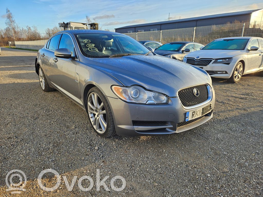 XF X250 XF  7G9N14C230TB