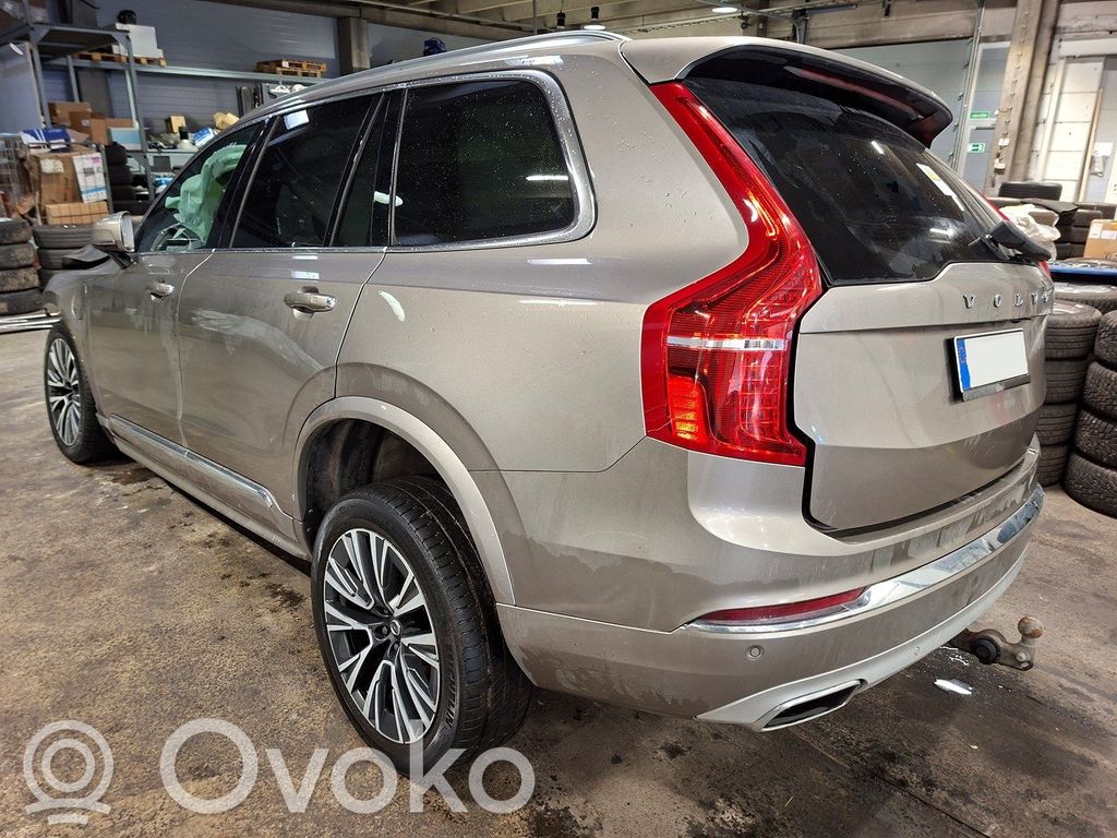 XC90 XC90  31367945