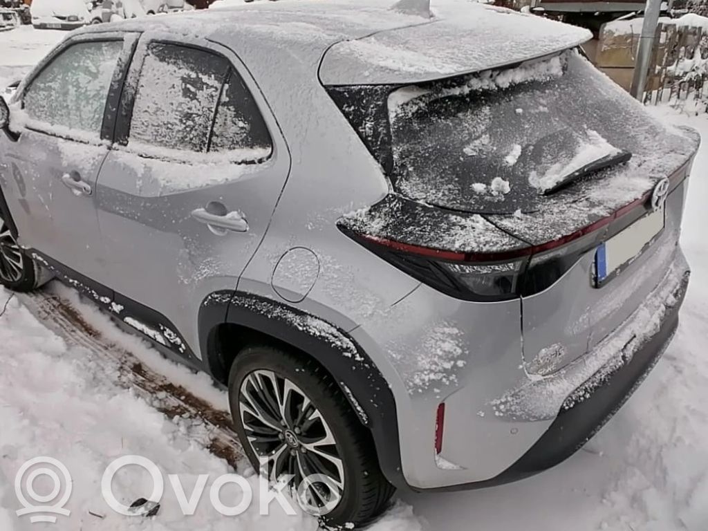 Yaris Cross Yaris Cross  89467K0060