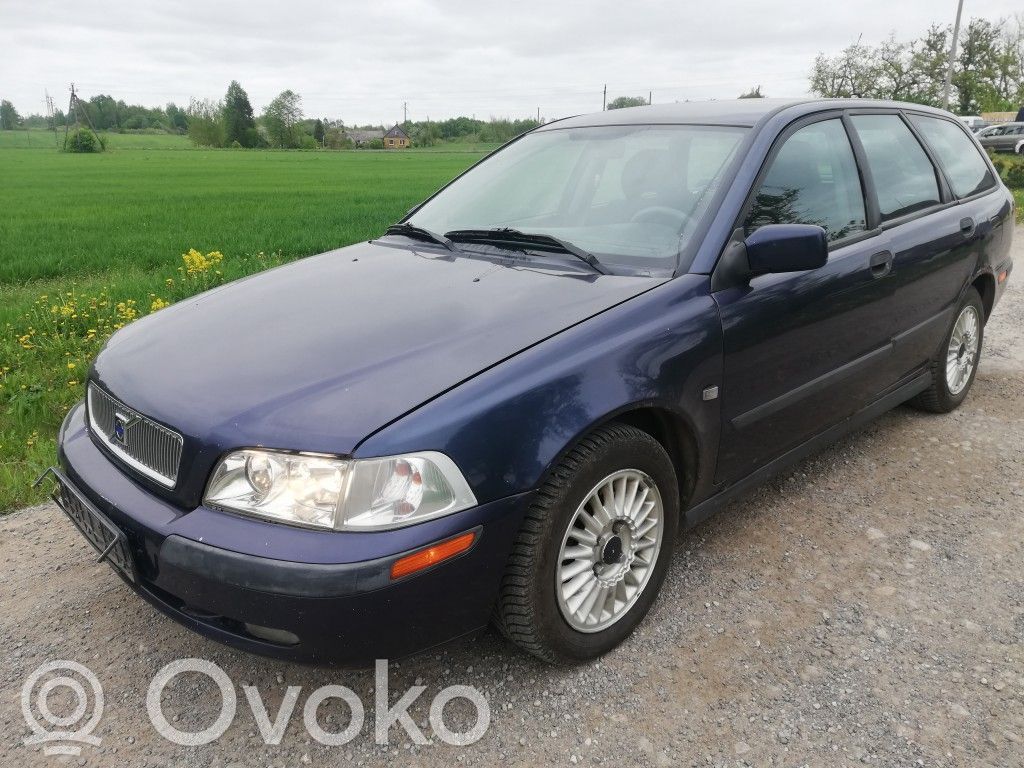 S40, V40 S40, V40