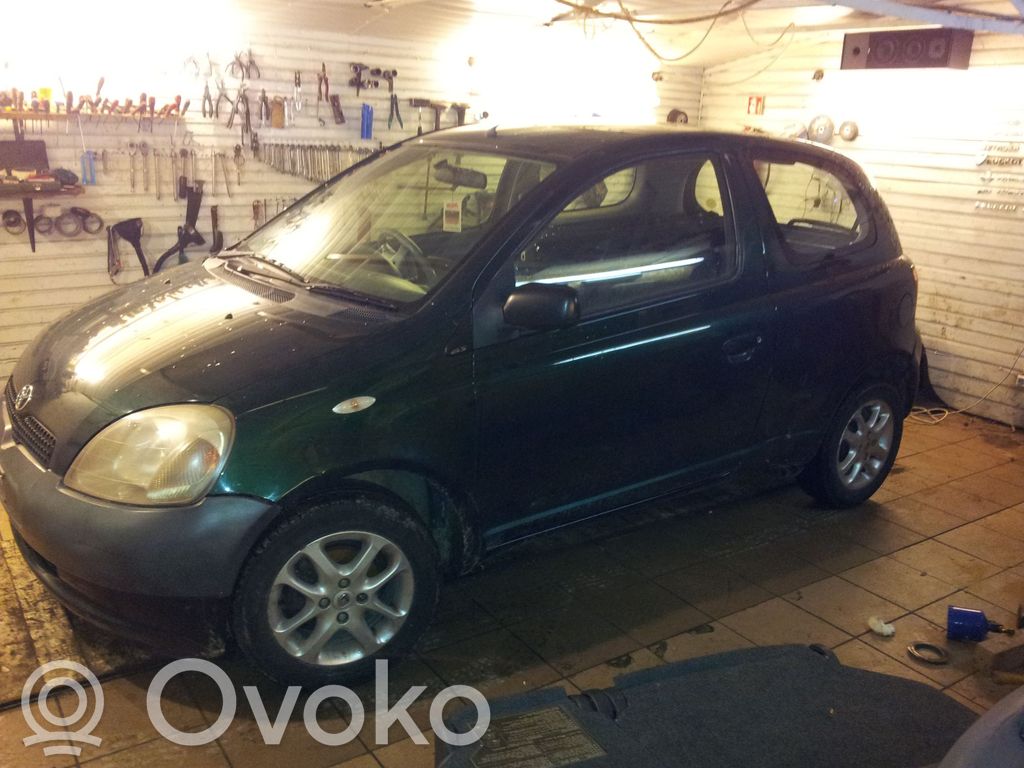 Yaris Yaris  8946552030