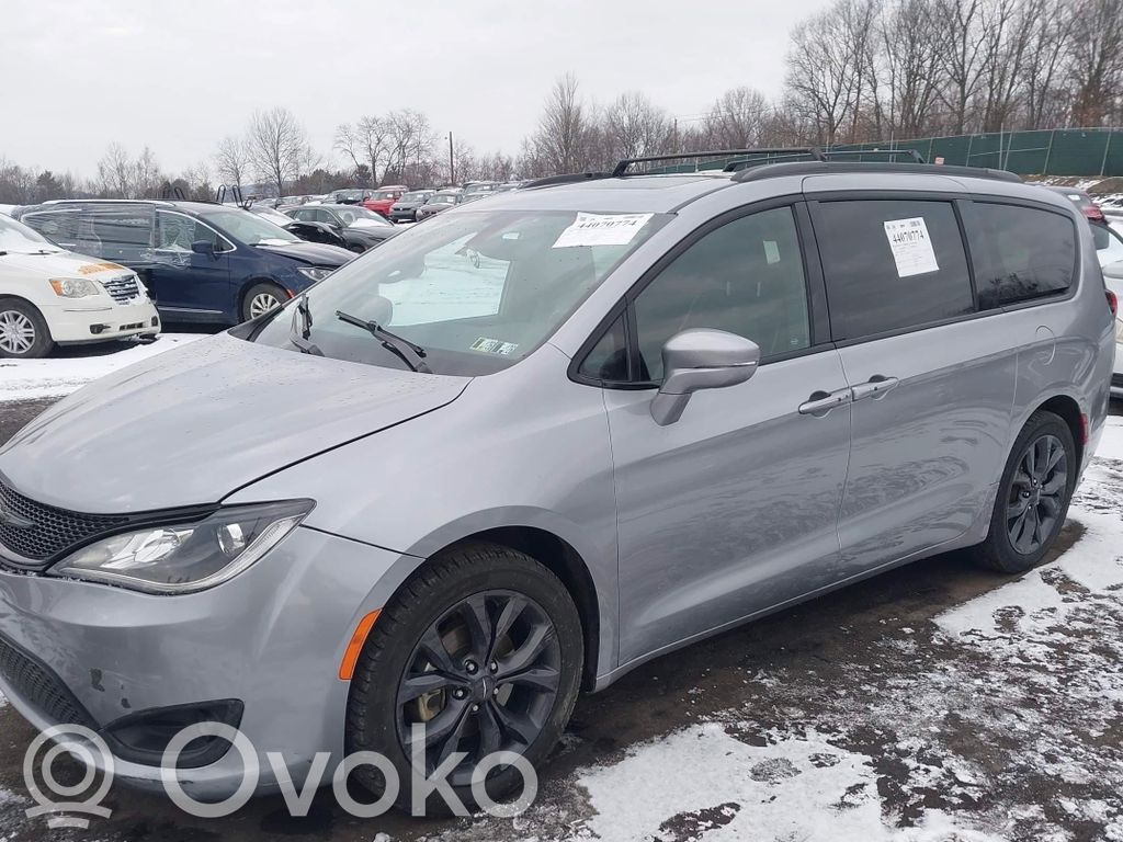 Pacifica Pacifica  5UY90TRMAA