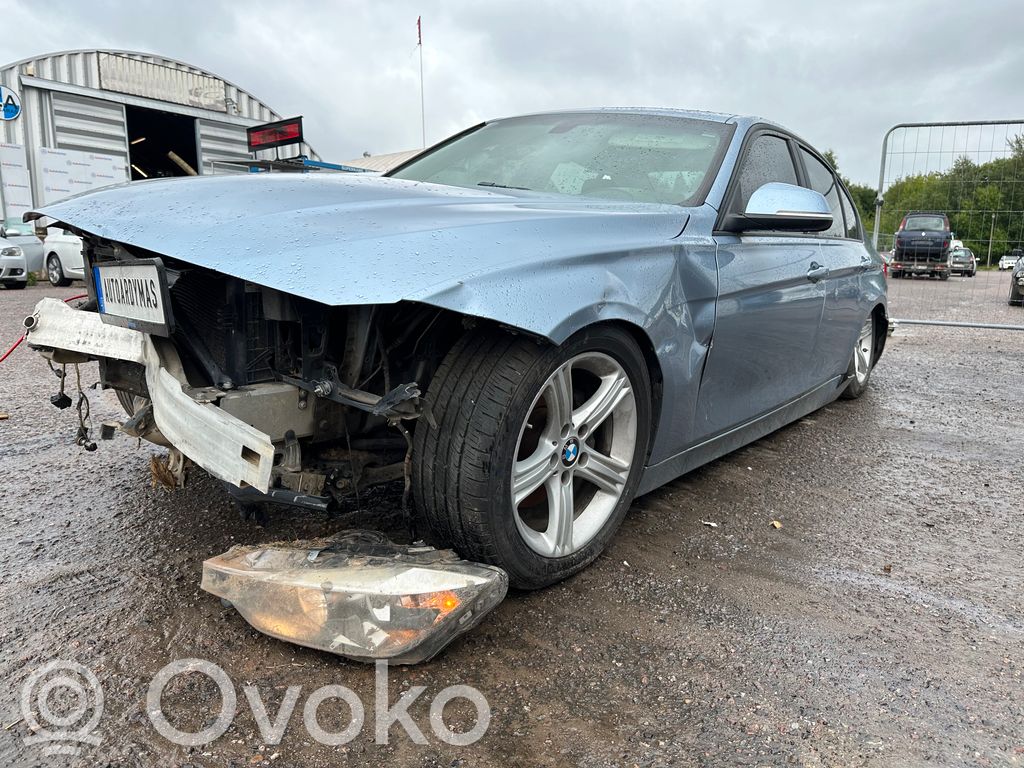 3 F30 F35 F31 Series 3  8641947