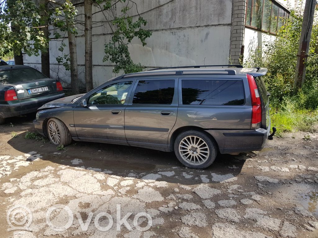 V70 S70, V70, V70 XC  8645271