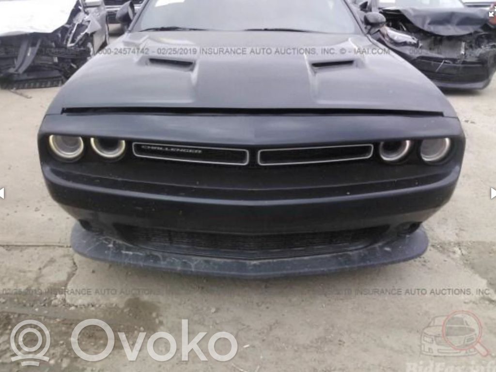 Challenger Challenger  5VG251VXAE