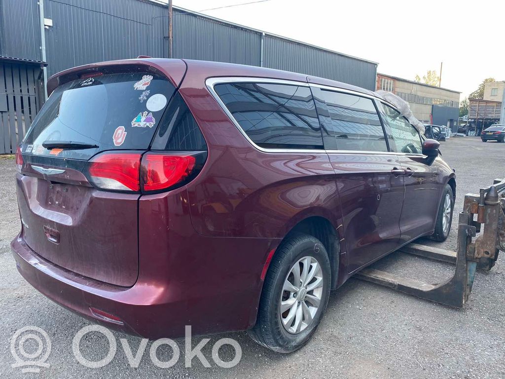 Pacifica Pacifica  5SP92TRMAD
