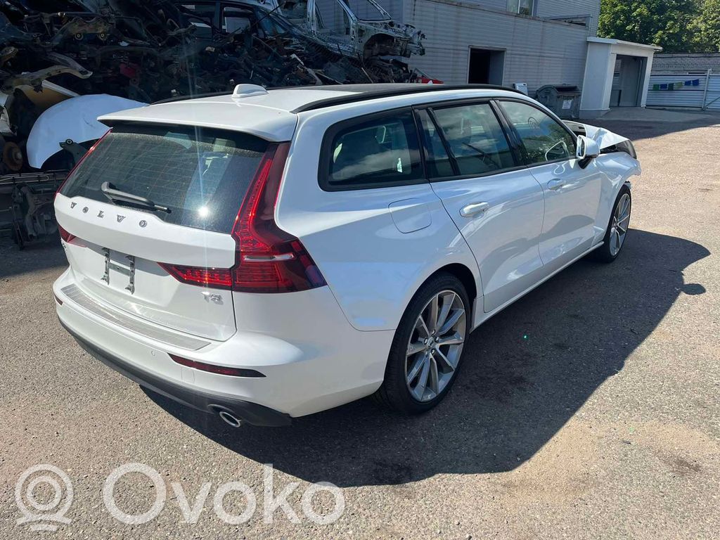 V60 V60, V60 Cross Country  32269627