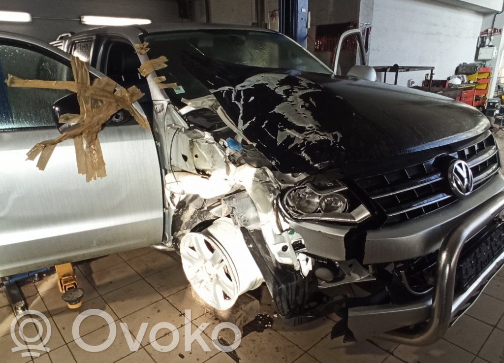 Amarok Amarok  2H5807305J