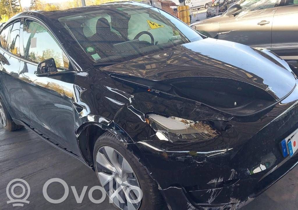 Model Y Tesla Model Y  149785000D