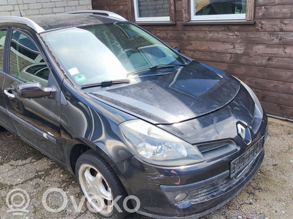 Clio III Clio  8200475735