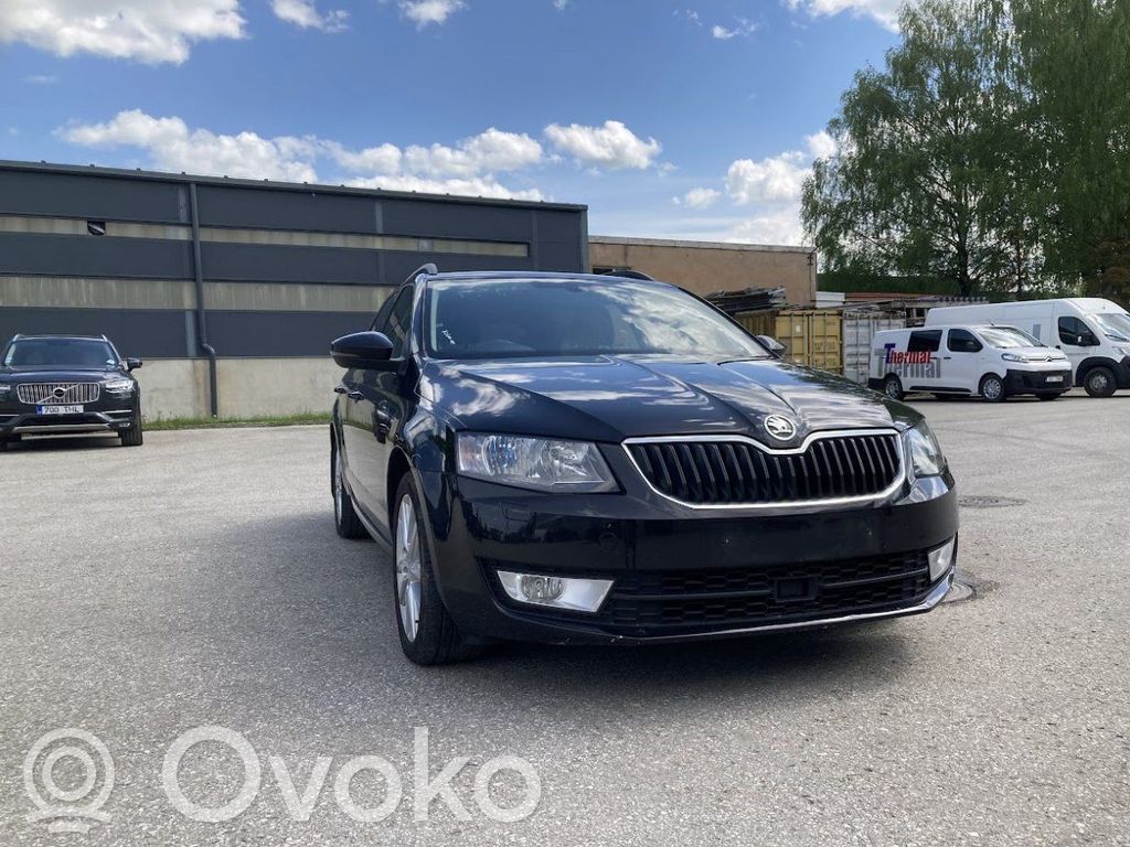 Octavia Mk3 (5E) Octavia  5Q0407256N