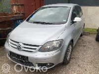Golf Plus Golf  5M0833106B