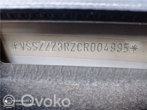 Exeo (3R) Exeo  8E1721117D
