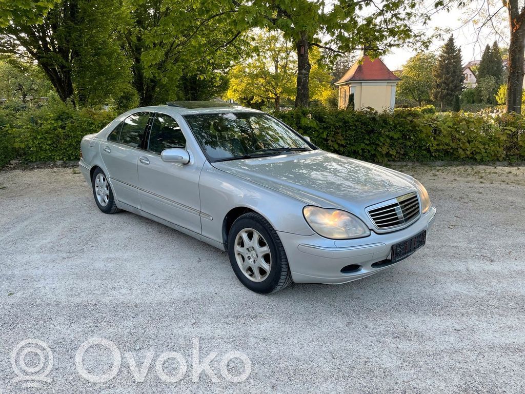 S W220 S-class, AMG (W126, W140, W220, W221, W222)  E1040229