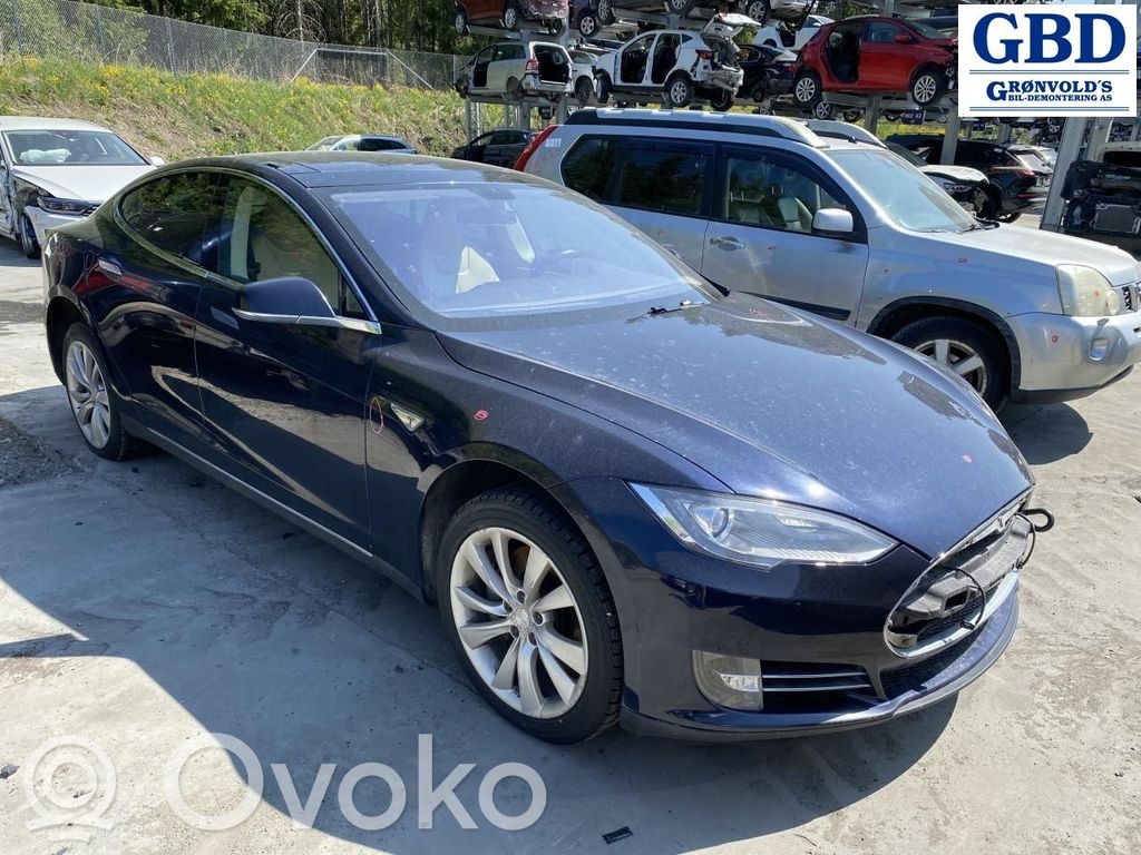 Model S Tesla Model S  600592100B